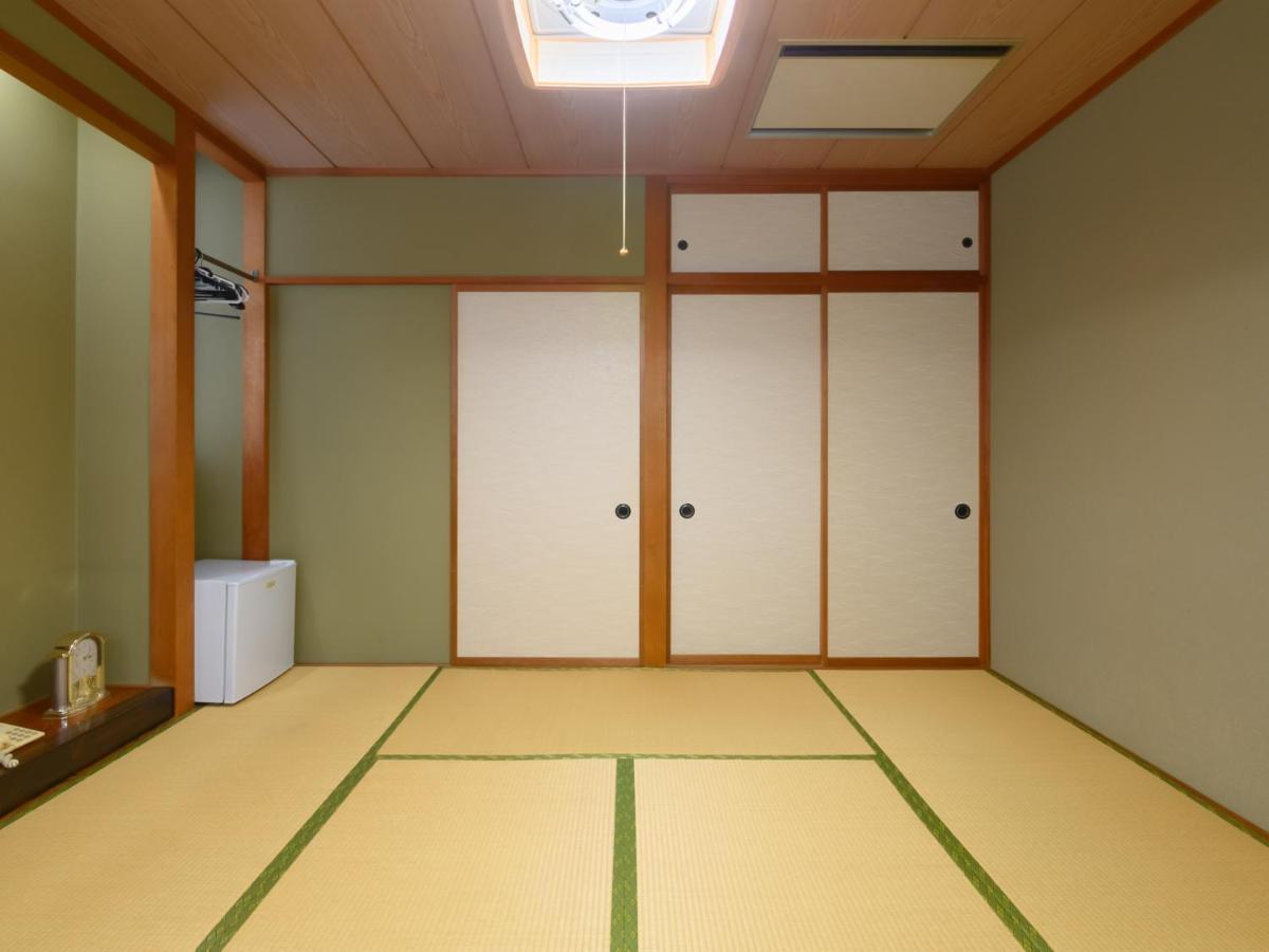 Tabist Business Ryokan Hotel Yukimiso Toyama Station Exterior foto
